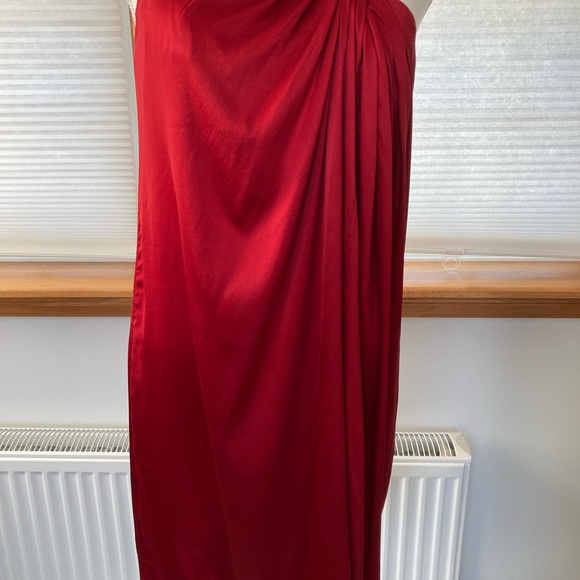 Brand new red party dress size 4 - Picture 3 of 7
